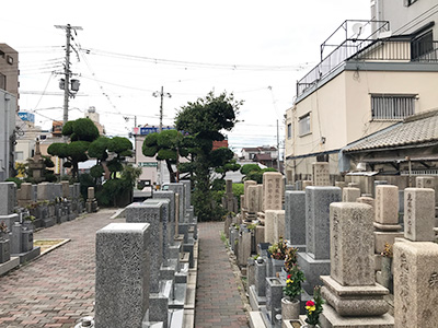 足代墓地/東大阪市内にある霊園・墓地　写真